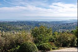 Charming Villa with Stunning Views in Vence, France