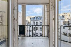 Paris  two bedrooms "Pied a terre" St Germain des Prés