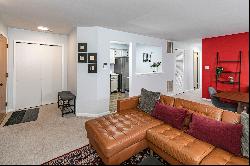 Spruced Up Unit in Convenient Canal Pointe