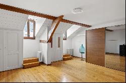 Rare - Loft-style penthouse near the docks