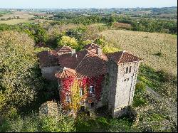 Chateau du XVIIsiecle a renover integralement