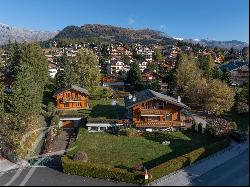 Rare opportunity: 2 chalets on a 2789m2 property