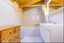 Rare opportunity: 2 chalets on a 2789m2 property