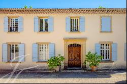 Bastide for rent at 15 minutes Aix-en-Provence with swimming pool in quiet, beautiful sett