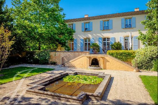 Bastide for rent at 15 minutes Aix-en-Provence with swimming pool in quiet, beautiful sett