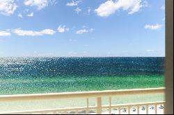 Gulf-Front Condo With Multiple Balconies In Heart Of Destin