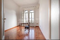 Prestigious apartment on Viale Majno