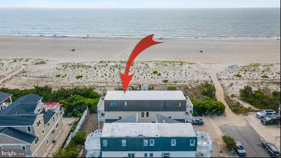 9 82ND ST #NORTH, SEA ISLE CITY, NJ, 08243, USA