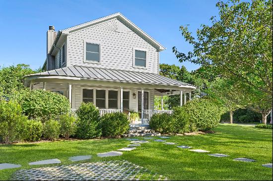 21 Cove Road, Village of Sag Harbor, NY, 11963, USA