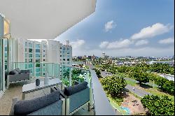 8th Floor Luxury Rental in Bahia Plaza