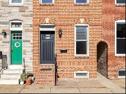 Federal Townhouse in Canton