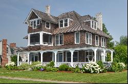 Embrace Summer Living at The Historic Fenwick Cottage