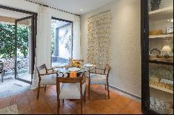 Casa Los Arcangeles, Modern 2BR with Rooftop Terrace