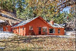 Cabin with Creek View