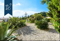 Prestigious historical estate with a garden and big indoor spaces for sale in Bordighera