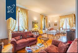 Large, renovated flat with a private garden for sale in Poggio Imperiale, Florence