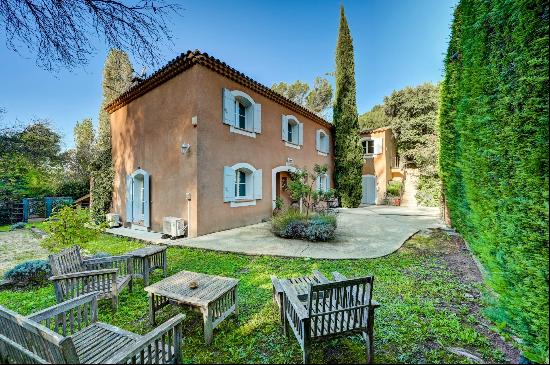 Vente - Maison Aix-en-Provence - 1a 530a 000a 