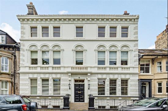 Apartment 3, The White House, 10 Park Parade HG1