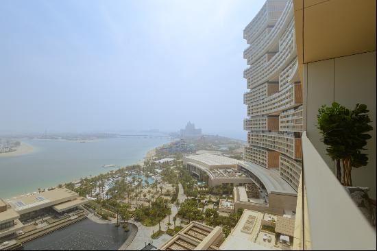 Stylish Apartment with Palm Jumeirah Views