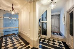 Paris 4th District – An ideal pied a terre