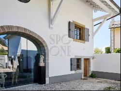 Sublime, fully renovated historic property