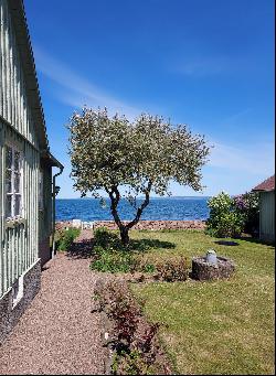 Untouched gem in Skäret, set on the coastline of Skälderviken - fisherman’s cottage featu