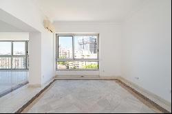 4 Bedroom Apartment, Lisboa