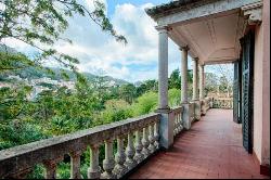 8 Bedroom House, Sintra