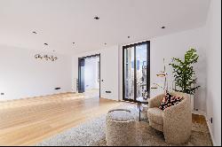 Spectacular newly renovated apartment in classic building in Sant Gervasi