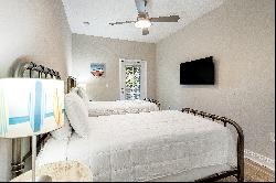 Well-Appointed Townhome Close To Beach And Destin Attractions