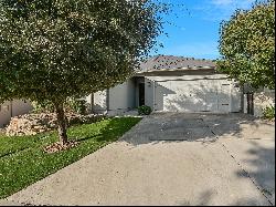 6711 Abarth Lane, San Antonio, TX 78257