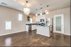 Cool Condo Lease in SOHIP