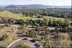 Homesite in Prestigious Cul-de-sac with Stunning Views