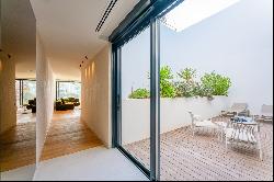 Marseille 7th, Catalans - Sea One Residence, Seafront Apartment for Rent