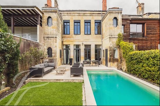 Superb townhouse - John Taylor Bordeaux