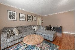 4 Terrace Circle,Great Neck, NY, 11021