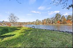 Serene Lakefront Living in the Berkshires Pontoosuc Lake Cove