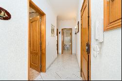 Flat, 2 bedrooms, for Sale