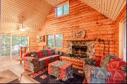 Cabin 177 Northwoods Cougar, WA 98616