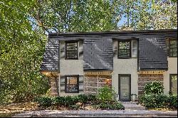 Updated End Unit Townhome in Sought-after Buckhead Neighborhood