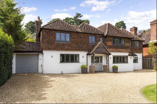 Denbigh Road Haslemere, Surrey, GU27 3AP