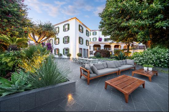 Luxury Property in Madeira - Stunning Views & Versatile Investment