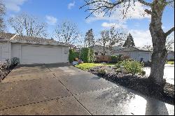 32215 SW EAST LAKE PT Wilsonville, OR 97070