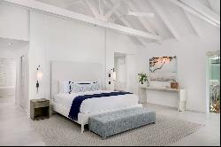 Salacia Villa, Grace Bay Beachfront