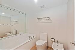 520 Brickell Key Dr Unit A1502, Miami FL 33131