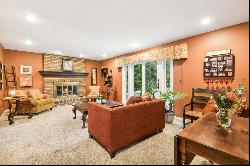 1307 Saint William Drive, Libertyville IL 60048