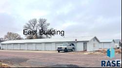 101 S 1st St, Beresford SD 57004