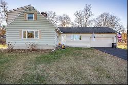 855 Somers Road, East Longmeadow MA 01028