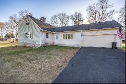 855 Somers Road, East Longmeadow MA 01028