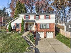 105 Westbury Drive, Moon/Crescent Twp PA 15108